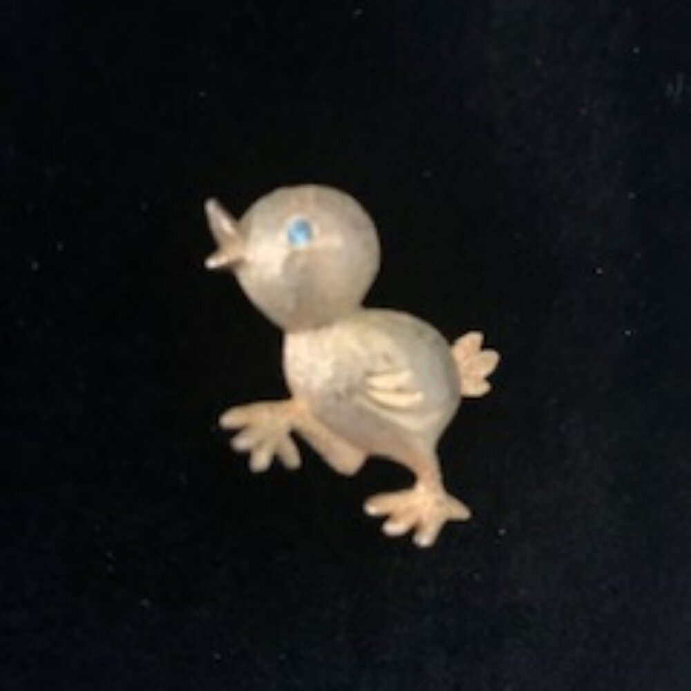 VINTAGE BABY DUCK BRoOCH DIAMOND CUT BLUE AQUAMARINE GEMSTONE IN EYE